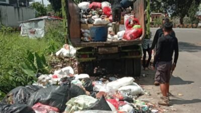 Dinas Lingkungan Hidup (DLH)_ Kabupaten Cianjur berencana menambah sejumlah kendaraan operasional guna meningkatkan pelayanan.(DLH Cianjur)