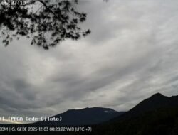 Selama 5 Hari Gunung Gede-Pangrango Terjadi 20 Kegempaan Vulkanik