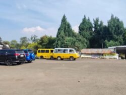 1.359 Angkot di Kawasan Cipanas Puncak Diliburkan Empat Hari, Sopir Terima Insentif
