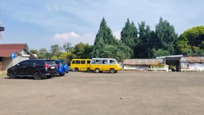 1.359 Angkot di Kawasan Cipanas Puncak Diliburkan Empat Hari, Sopir Terima Insentif