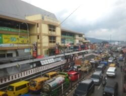 1.359 Angkot Cipanas Puncak Diliburkan Dua Hari
