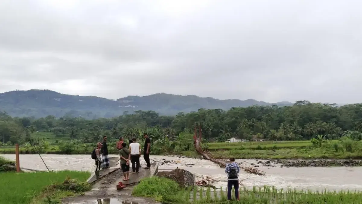jembatan putus