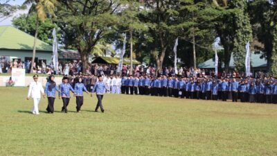 ILUSTRASI PELANTIKAN: Suasana Pelantikan Ribuan Pegawai Pemerintah dengan Perjanjian Kerja (PPPK) Penuh Waktu di Kabupaten Cianjur.(Cianjur Ekspres/Riekzan RA)