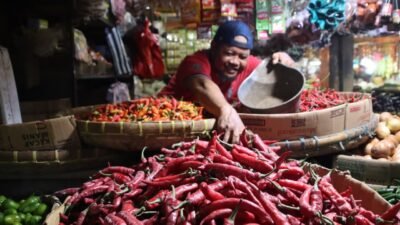Jelang Akhir Tahun 2025, Harga Cabai di Pasar Induk Cianjur Merangkak Naik