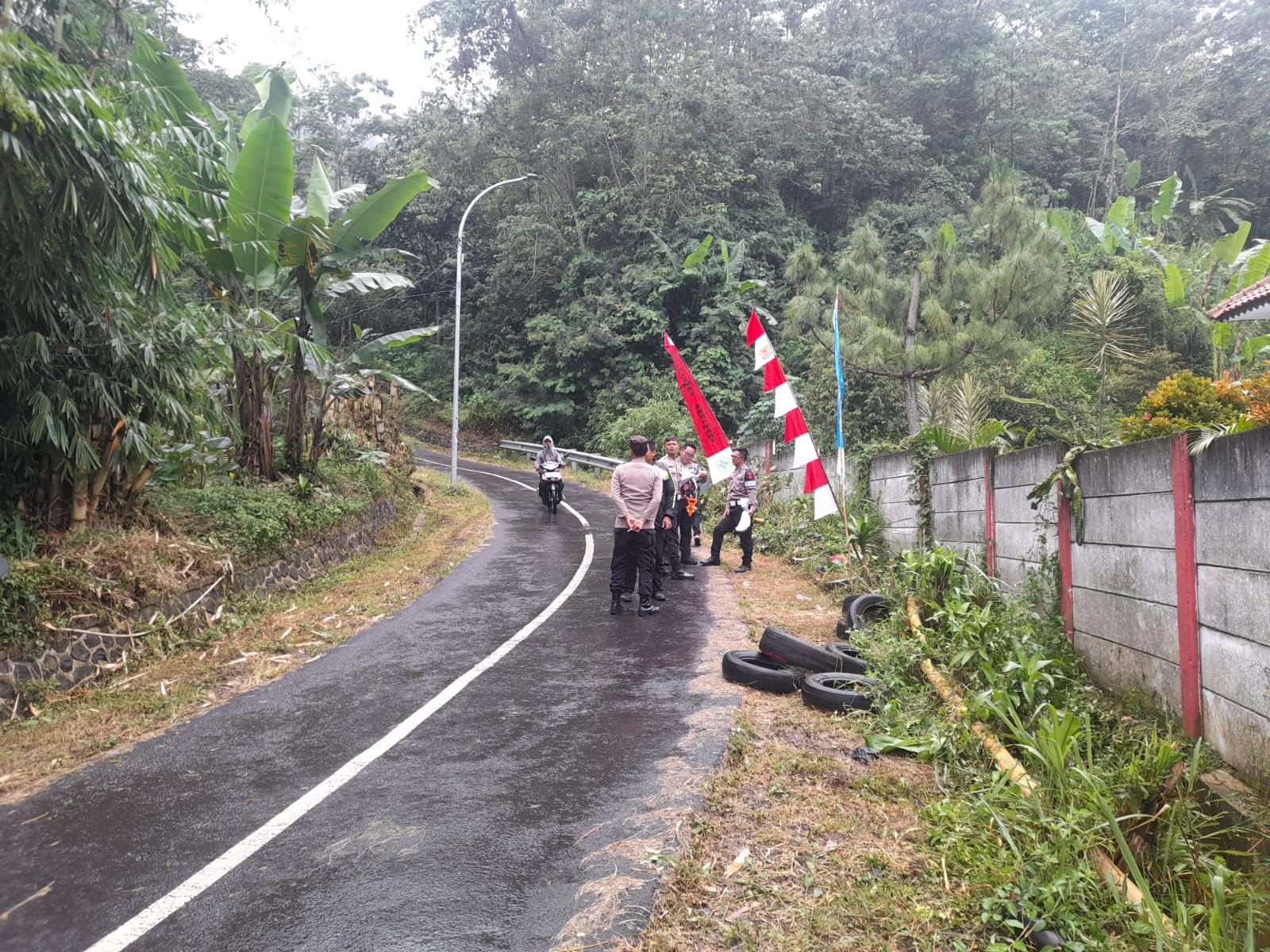 Diduga Rem Blong, Pemotor Asal Haurwangi Tewas Akibat Laka Tunggal di Turunan Dewi Sukaresmi Cianjur