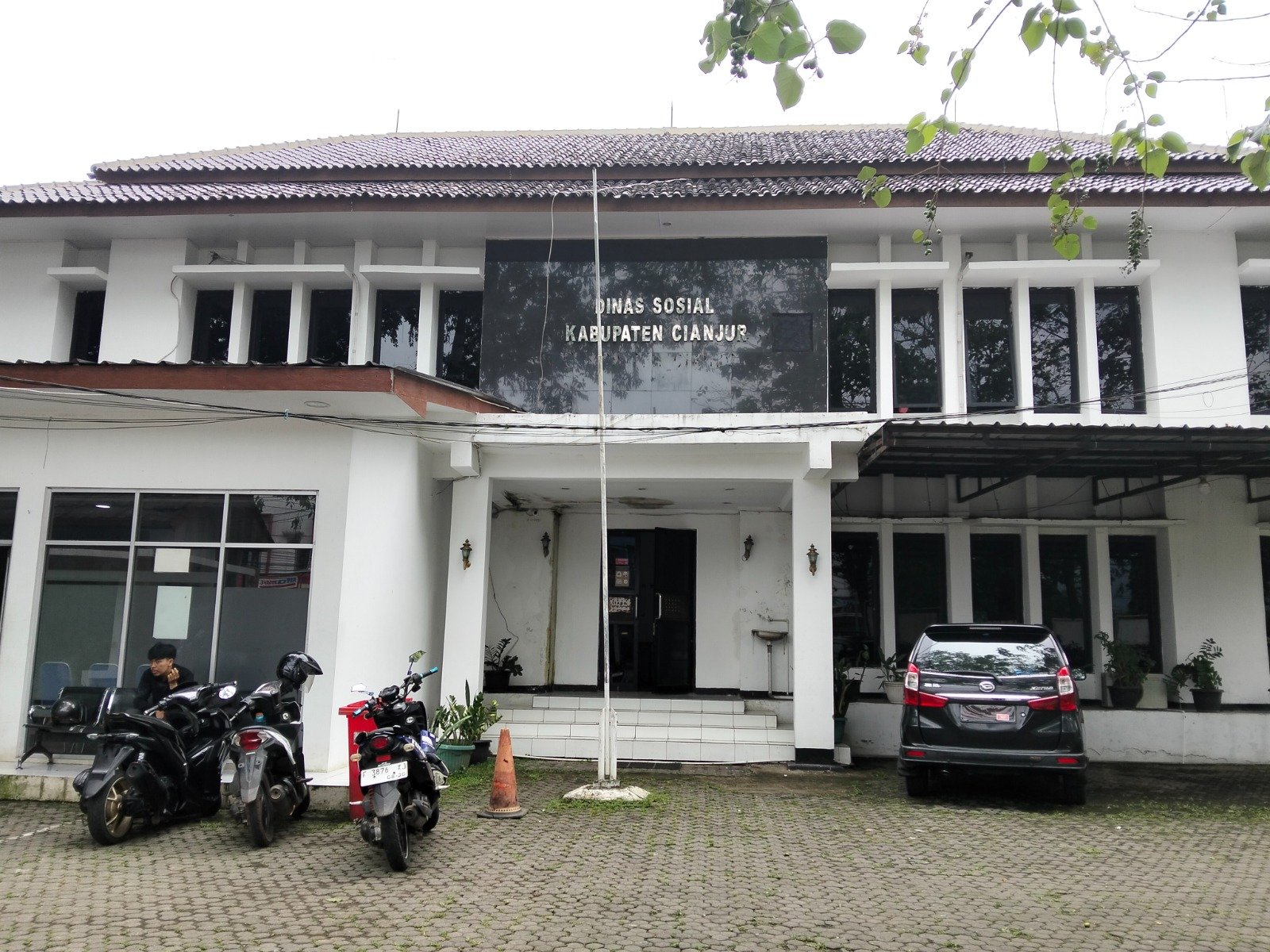 sekolah rakyat