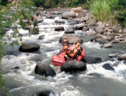 Hari Ketiga Pencarian Anak Terbawa Arus Sungai Cikundul Diperluas 13 Kilometer