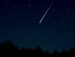 Bikin Takjub,  Hujan Meteor Gemini Diprediksi Muncil Tanggal 14 Desember