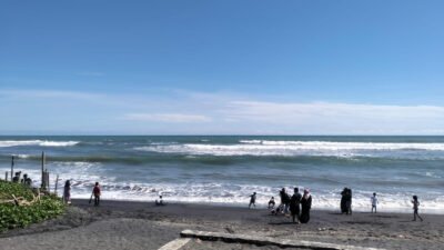 Pantai Apra Sindangbarang