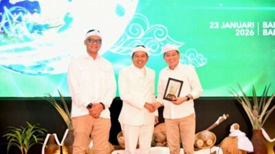 Gubernur Jawa Barat Dedi Mulyadi mendorong bank bjb untuk memperoleh laba senilai Rp2,2 triliun tahun ini.