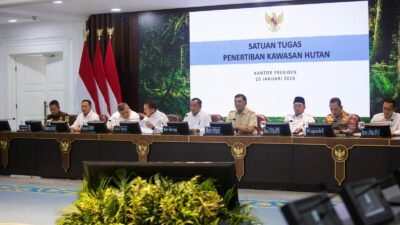 rapat terbatas yang dipimpin langsung oleh Presiden Prabowo Subianto dari London, Inggris, Senin 19 Januari 2026, melalui konferensi video.