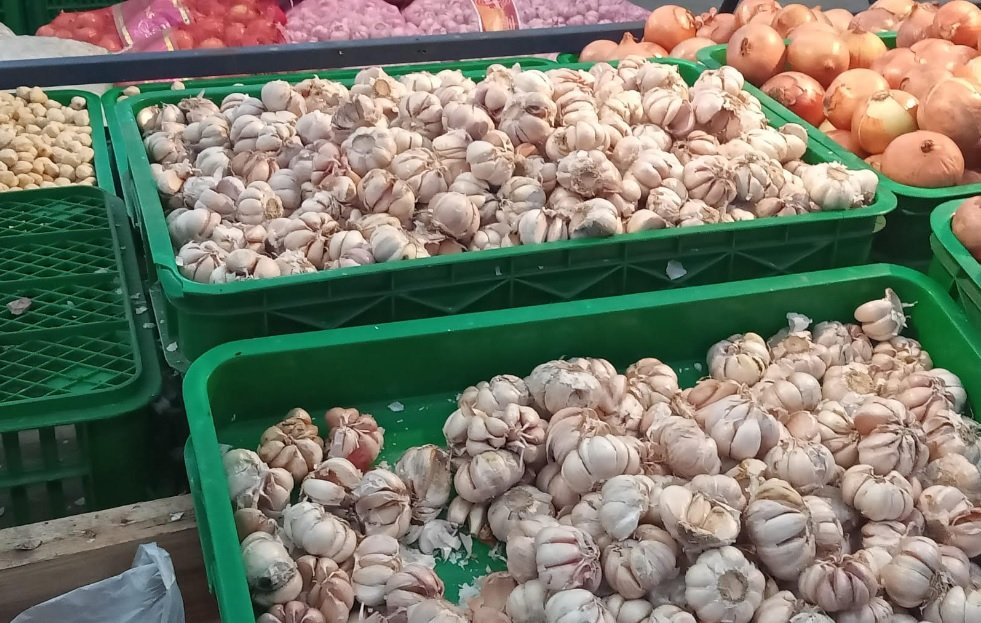 harga bawang hari ini, harga cabai hari ini, harga bawang 18 Agustus 2026, harga cabai 18 Agustus 2026, bawang merah, bawang putih, bawang bombay, cabai merah, cabai rawit, cabai hijau, harga pangan, harga sembako, harga bahan pokok, harga pasar, bahan pangan, informasi harga, harga kebutuhan dapur, berita ekonomi, berita hari ini