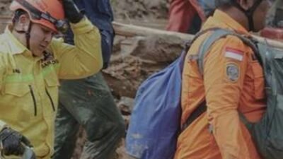Tim SAR Perkuat Pencarian Korban Longsor Pasirlangu, Wagub Jabar Pastikan Relokasi Warga