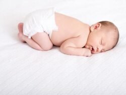 Inspirasi Nama Bayi yang Lahir di Bulan Puasa Penuh Makna dan Doa