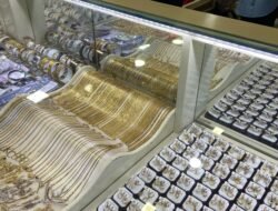 Harga Emas Hari Ini 29 Januari 2026, Antam dan Pegadaian Update Terbaru