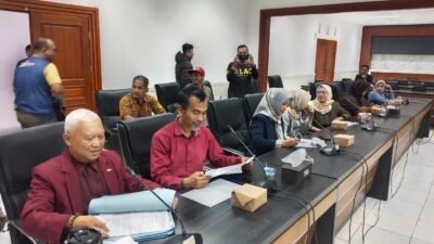 Nasabah PT LKM Akhlakul Karimah Tuntut Pengembalian Dana Secara Utuh