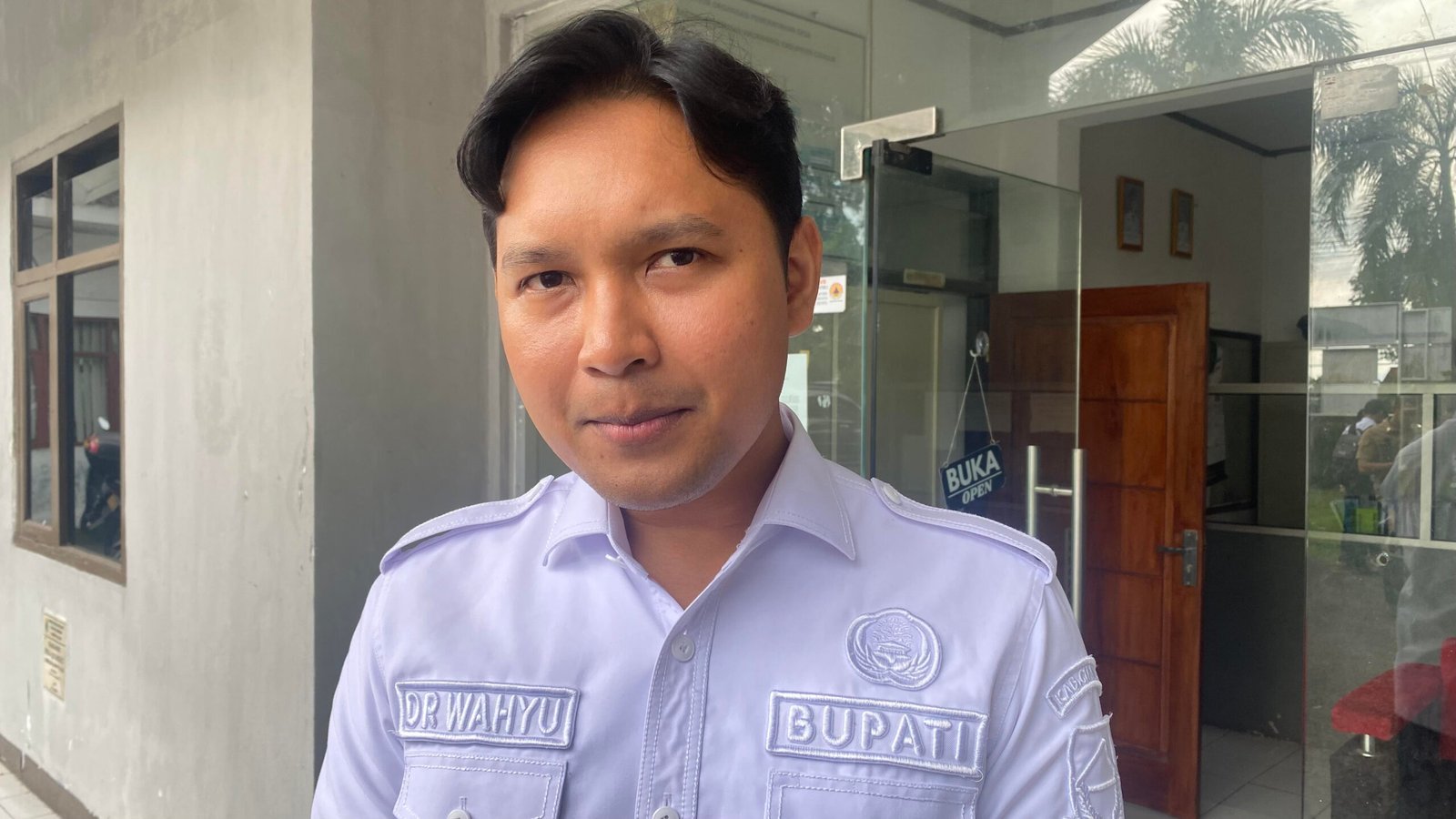Bupati Cianjur, Mohammad Wahyu Ferdian