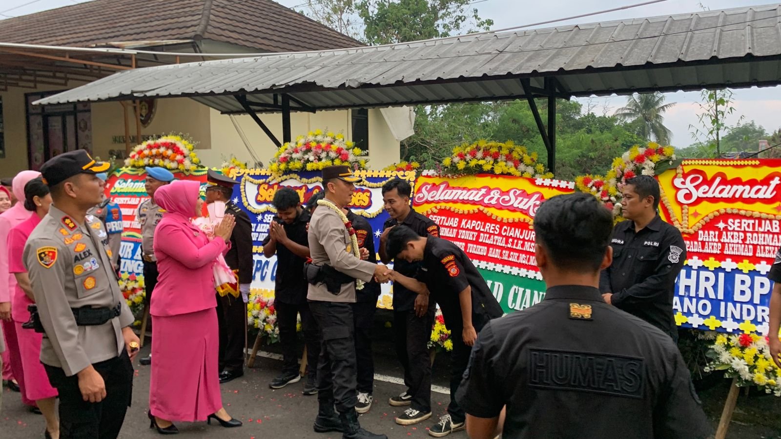 Ganti Yonky, Alexander Nahkodai Polres Cianjur