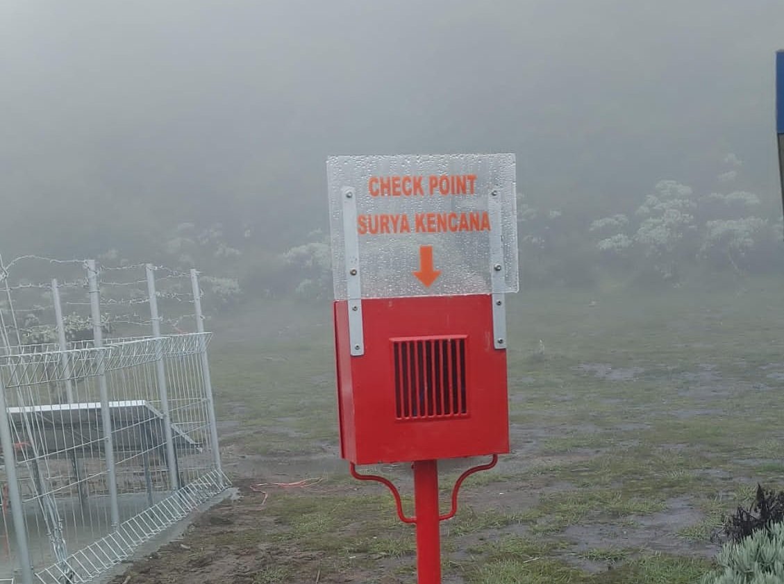 Salah satu alat check point pendakian di Kawasan Gunung Gede Pangrango.(Dok. PJL Kemenhut)