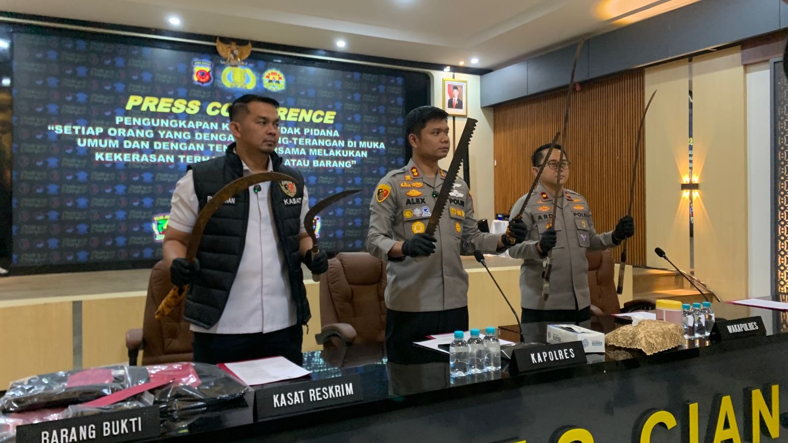 Kapolres Cianjur AKBP Akhmad Alexander Yurikho Hadi
