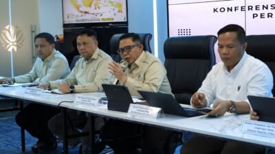 enam perusahaan