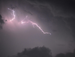 Apa Itu Badai Monsun? Ini Pengertian, Proses Terbentuk, dan Dampaknya