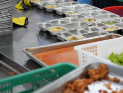 BGN Ungkap Penyebab Gangguan Pencernaan Siswa SMAN 2 Kudus, Kuah Soto MBG Terkontaminasi E-Coli