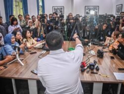 Seskab Bantah MBG Kurangi Program dan Anggaran Pendidikan
