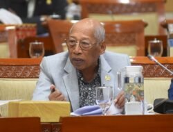 Anggota DPR Pertanyakan Klaim Penurunan Judi Online oleh PPATK