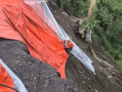 BPBD Jabar Tangani Longsor di Cisarua, Salurkan Bantuan dan Perkuat Mitigasi