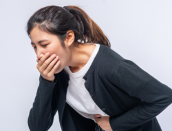 8 Tips Menjaga Lambung Tetap Kuat dan Sehat Selama Puasa