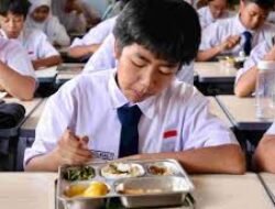 Ketua Komisi VII DPR RI Soroti Defisit Susu Nasional untuk Dukung Program MBG