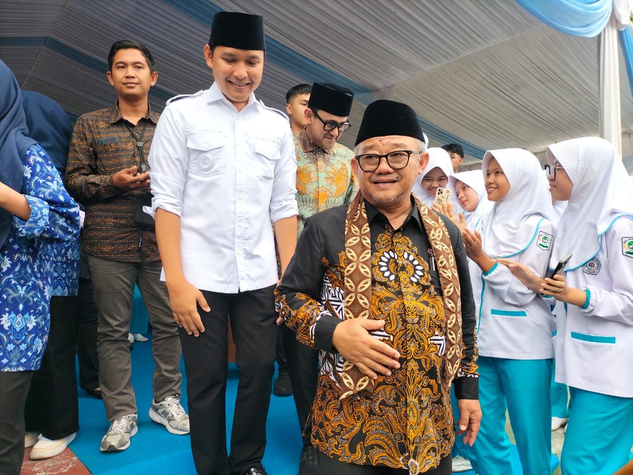 Menteri Pendidikan Dasar dan Menengah (Mendikdasmen) RI, Abdul Mu'ti