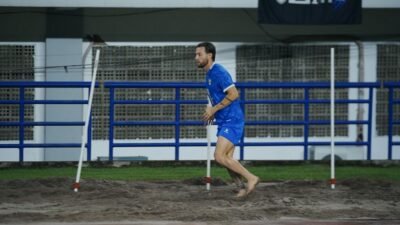 Pulih dari Cedera, Marc Klok Tambah Kekuatan PERSIB Lawan Madura United