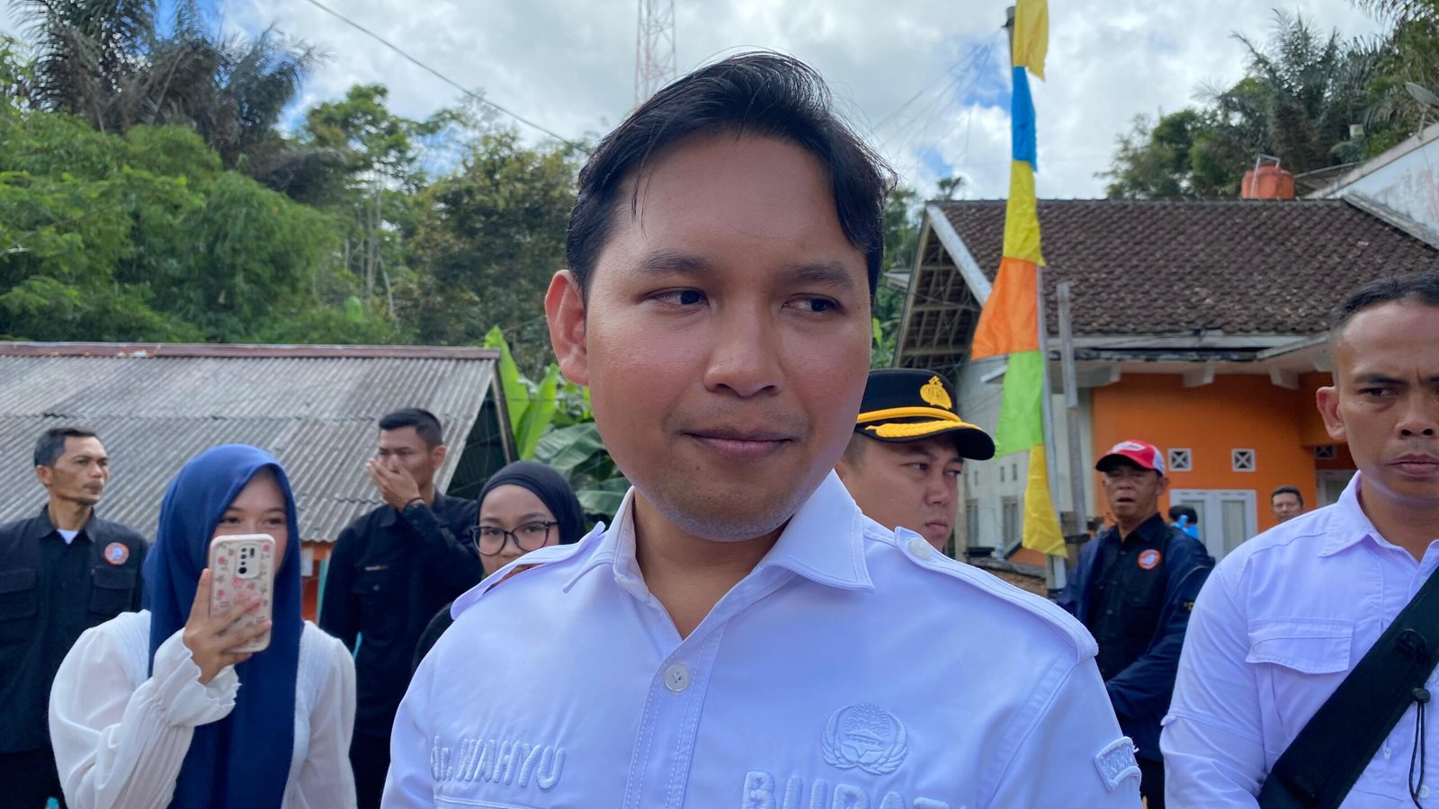 Bupati Cianjur, Mohammad Wahyu Ferdian.