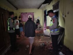 Dua Rumah Rusak Diterjang Angin Kencang di Sukaluyu Cianjur