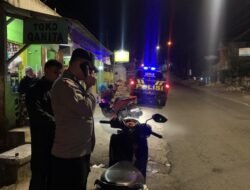 Respon Cepat Layanan 110 Polres Cianjur, Polsek Sukanagara Bantu Pemudik Kehabisan Bensin