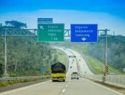Penting Diketahui, Ini Arti Rambu Lalu Lintas di Jalan Tol