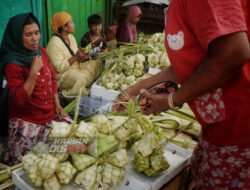 Makna Filosofis Ketupat Lebaran, Ternyata Ini Sejarahnya!