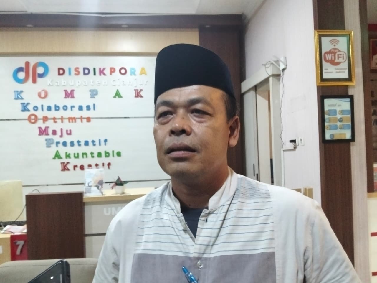 Kepala Disdikpora Kabupaten Cianjur, Ruhli Solehudin