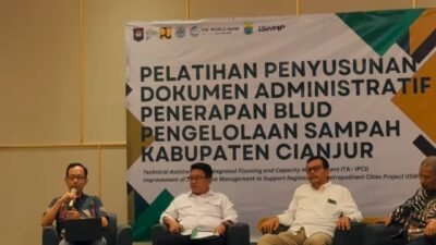 Perkuat Tata Kelola Persampahan, DLH Cianjur Gelar Pelatihan Penyusunan Dokumen Administratif BLUD