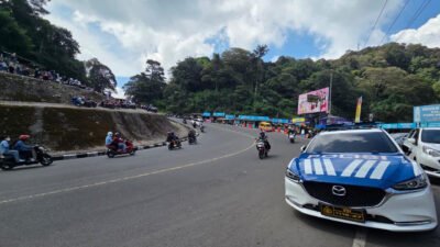 Memasuki hari terakhir libur Hari Raya Idul Fitri 2026 volume arus lalu lintas di Kawasan Puncak Kabupaten Cianjur terpantau normal lancar dari kedua arah.
