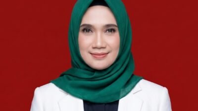 Salah satu kandidat yang turut mendaftar yakni Diny Diana Farida.