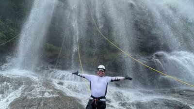 Curug Cikondang yang merupakan salah satu destinasi wisata di Kabupaten Cianjur masih terbilang minim fasilitas. (Foto: Istimewa)