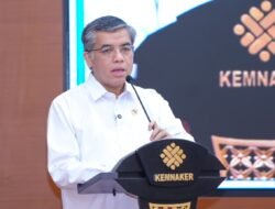 Menaker: Pemerintah Perkuat Perlindungan Pekerja melalui Regulasi Pembatasan Alih Daya