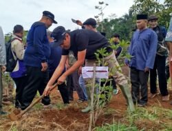 Dukung Pelestarian Lingkungan dan Ketahanan Pangan, JAI dan Yayasan ALAS Tanam Ribuan Bibit Pohon Produktif di Campaka