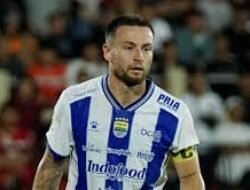 Persib Tegaskan Anti-Rasisme, Dukung Penuh Marc Klok dari Tuduhan