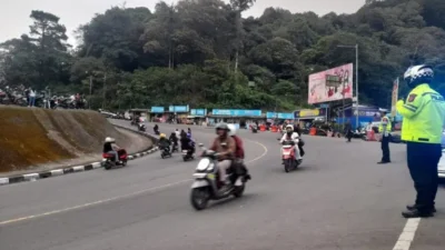 Antisipasi Lonjakan Kendaraan Saat Libur Panjang, Polisi Turunkan Puluhan Personel