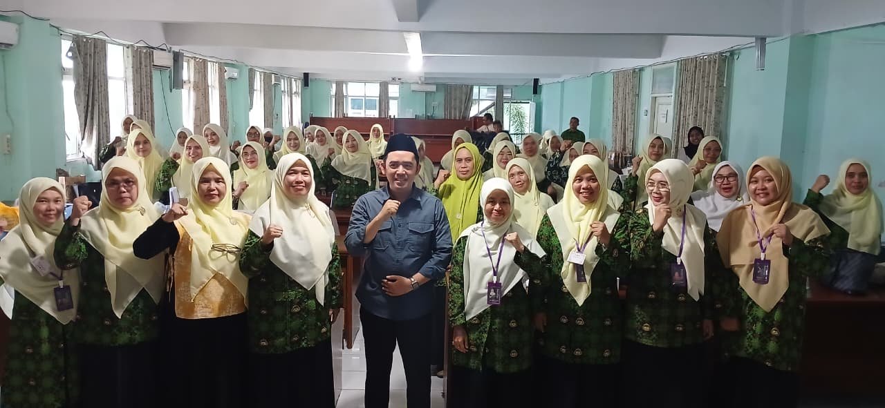 Anggota DPRD Kabupaten Cianjur Fraksi Partai NasDem, Muhamad Risman Santana saat melaksanakan kegiatan reses masa persidangan III tahun 2025/2026 di daerah pemilihan (dapil) 1