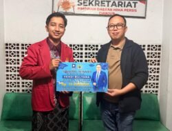 Hendi Mulyana Berikan Beasiswa Bagi Mahasiswa